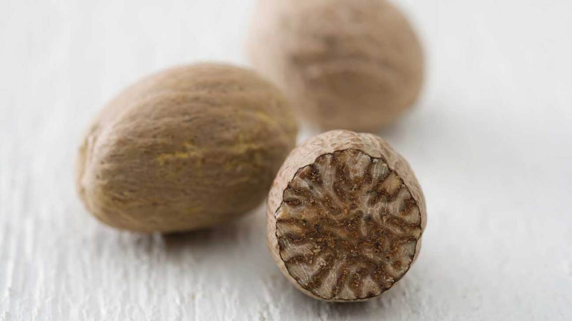 nutmeg benefits and side effects