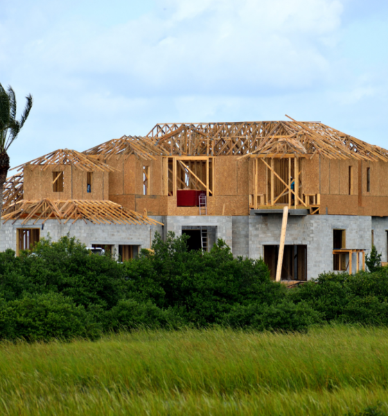 A Beginner's Guide to Understanding Florida Roofing Codes and Regulations